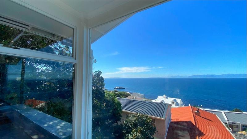 5 Bedroom Property for Sale in Murdock Valley Western Cape